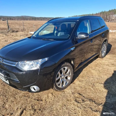 Mitsubishi Outlander 2013, kuva 2/11
