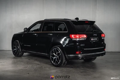 Jeep Grand Cherokee 2016, photo 6/21