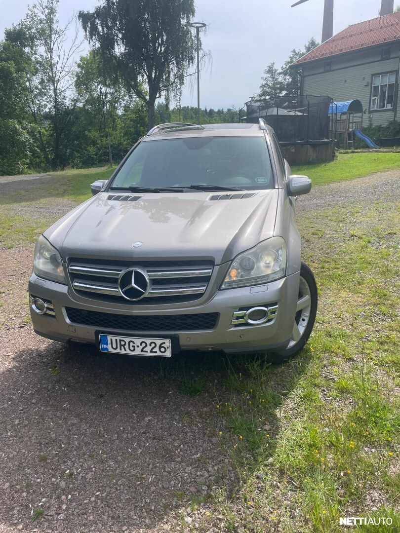 Mercedes-Benz GL