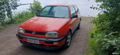 Volkswagen Golf 1,6 CL 3d 1997, photo 4/9
