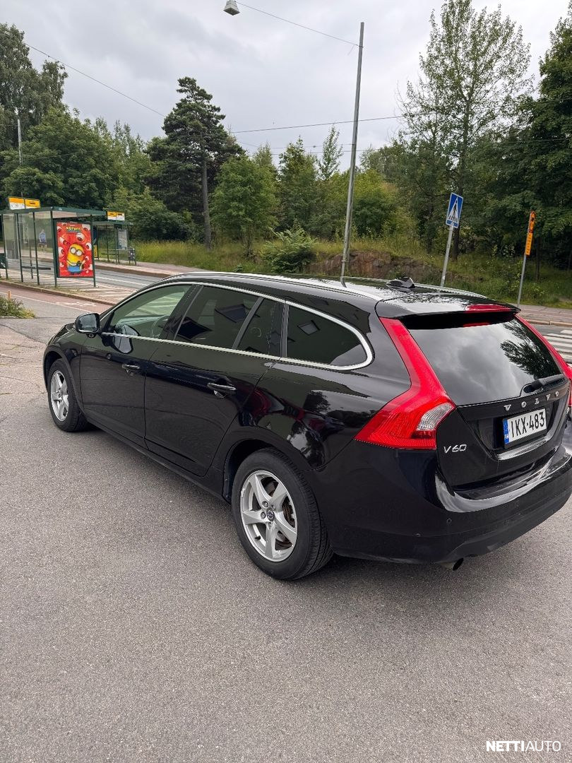 Volvo V60 2013, kuva 7/24