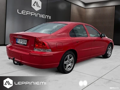 Volvo S60 2,4 Momentum 2008, photo 7/15