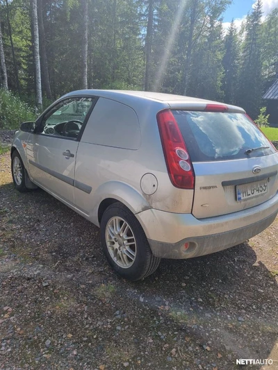 Ford Fiesta Van Pakettiauto 2006, photo 4/6
