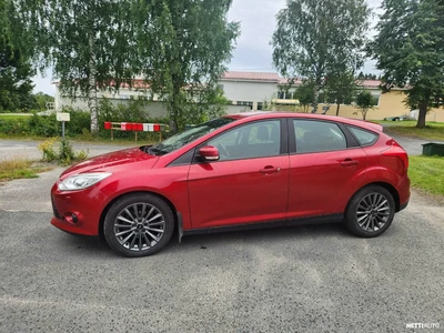 Ford Focus 1.0 ecoboost 125hv 2014, kuva 1/10