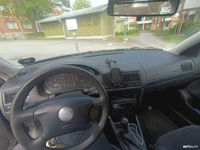 Volkswagen Golf 1999, kuva 5/9