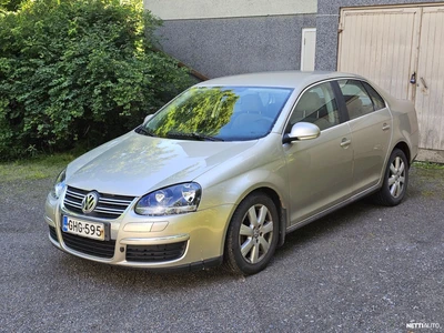 Volkswagen Jetta 2007, photo 1/9