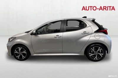 Toyota Yaris 2025, photo 2/10