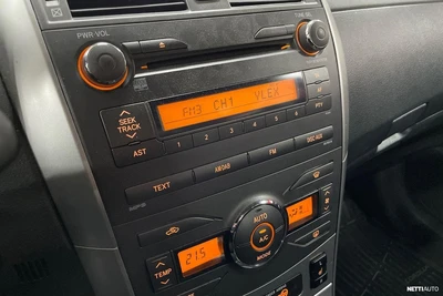 Toyota Corolla 2012, photo 6/11