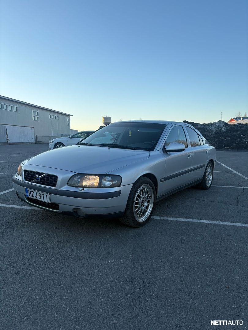 Volvo S60