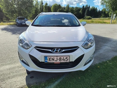 Hyundai i40 1,6 GDI 6MT ISG Comfort Plus 2013, photo 4/23