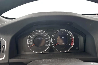 Volvo V60 D2 Momentum Business aut 2013, photo 5/10
