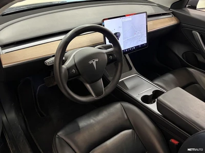 Tesla Model 3 Long Range 2021, photo 4/7