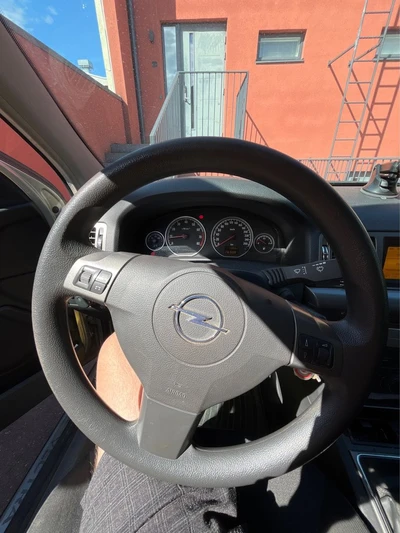 Opel Vectra 2006, kuva 3/10