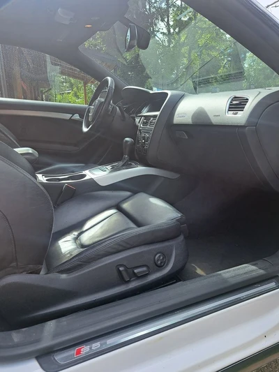 Audi S5 2011, kuva 7/24