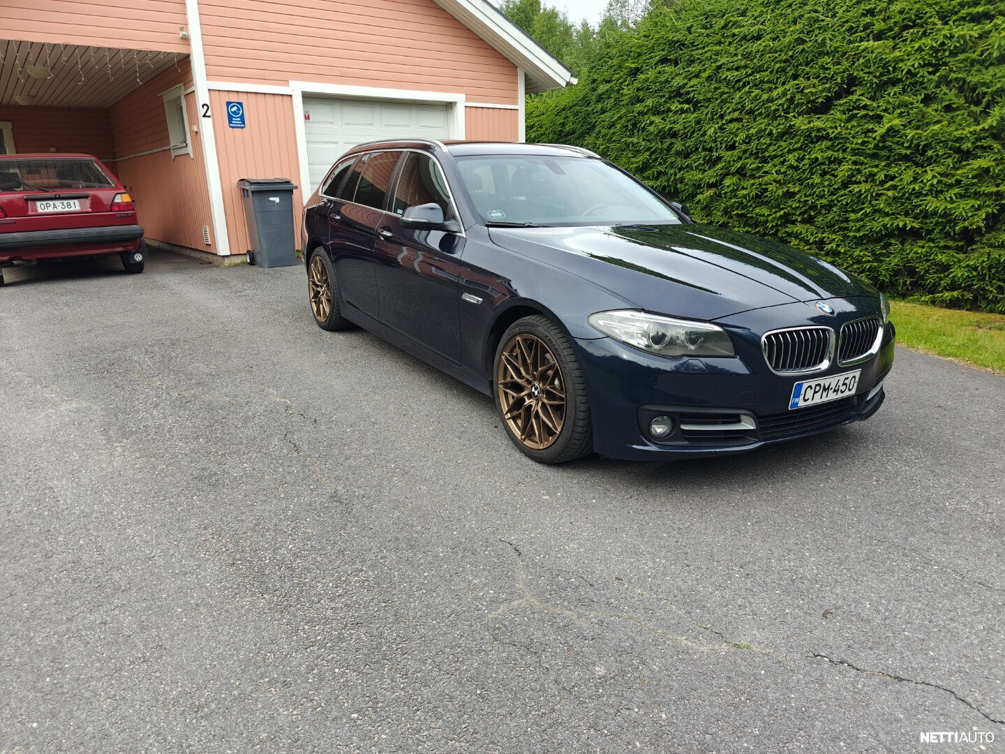 BMW 520