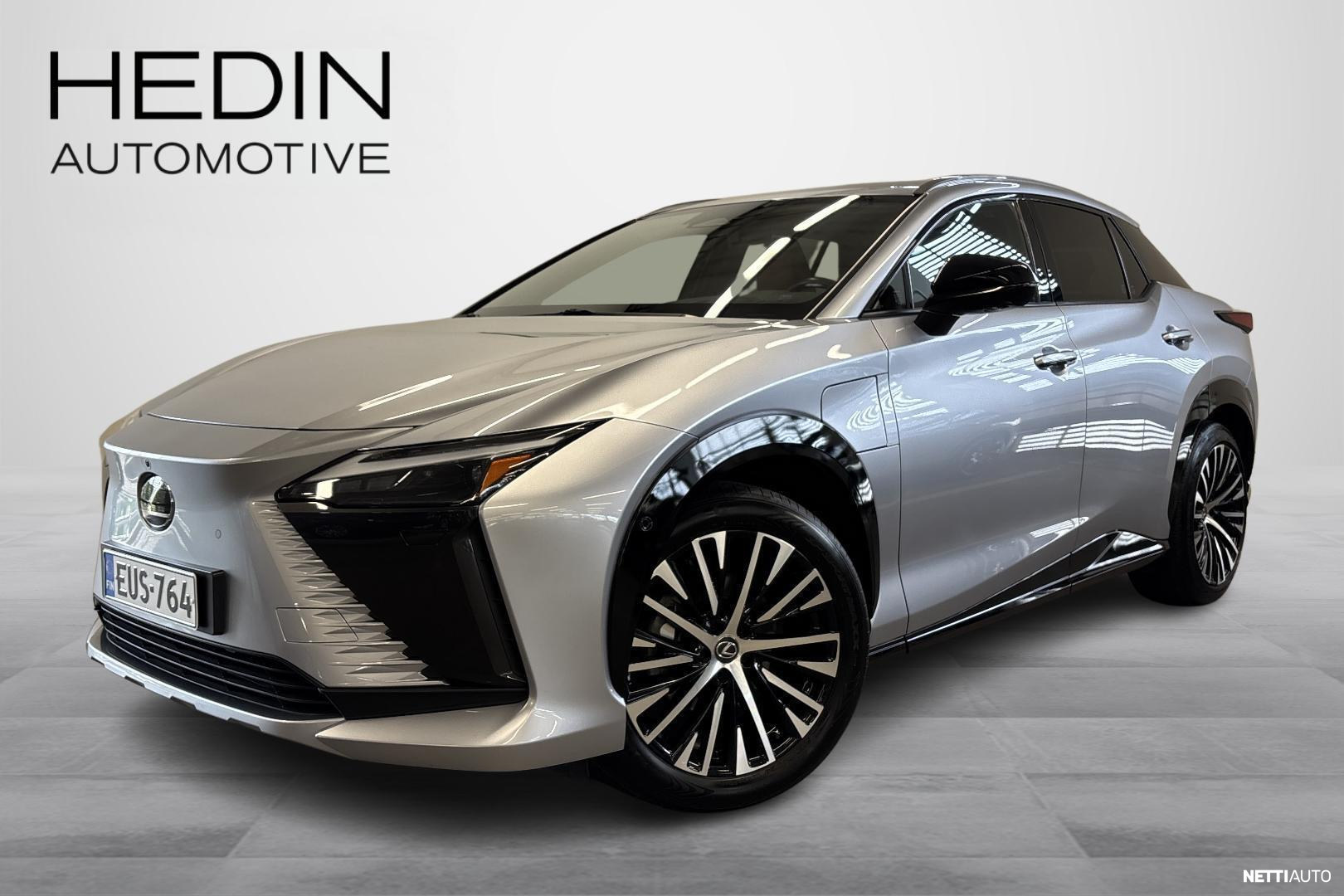 Lexus RZ