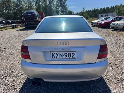 Audi A4 1999, photo 4/13