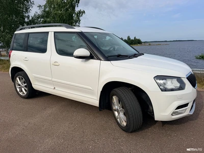 Skoda Yeti 2,0 TDI 140 Elegance 2015, photo 3/12
