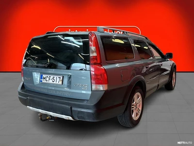 Volvo V70 XC 2,4T AWD 2001, kuva 6/34