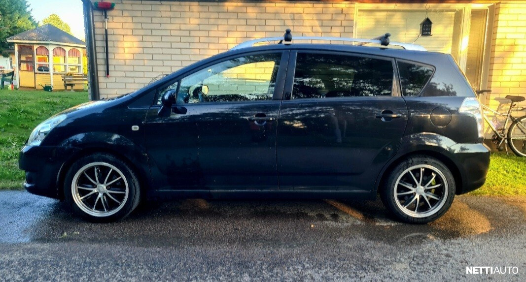 Toyota Corolla Verso