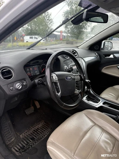 Ford Mondeo 2011, photo 6/8