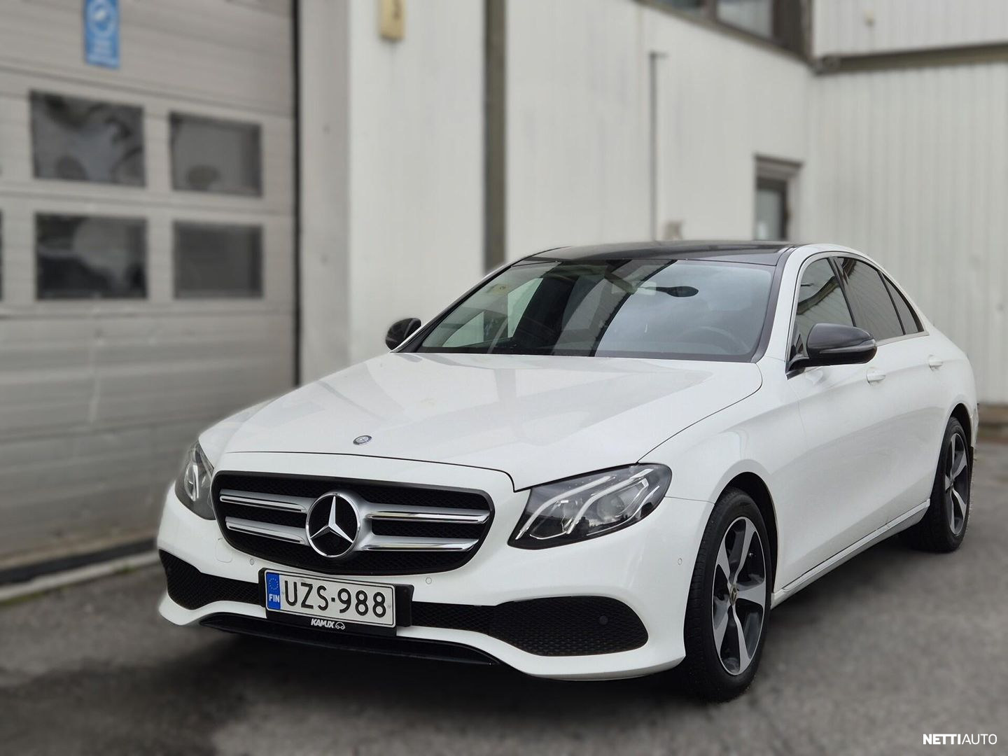 Mercedes-Benz E