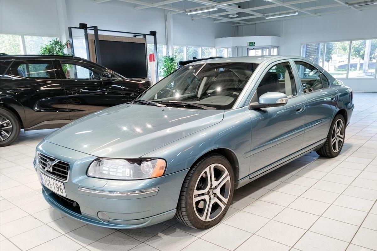 Volvo S60