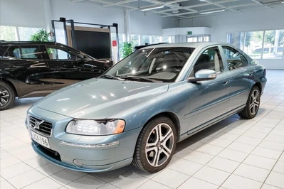 Volvo S60 2007, kuva 1/10