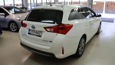 Toyota Auris 2015, kuva 5/10