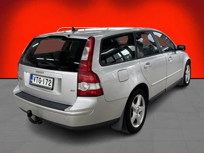 Volvo V50 2,4 2004, kuva 6/10