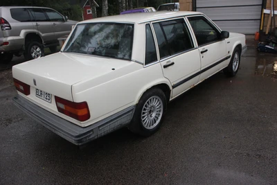 Volvo 740 1990, photo 3/13