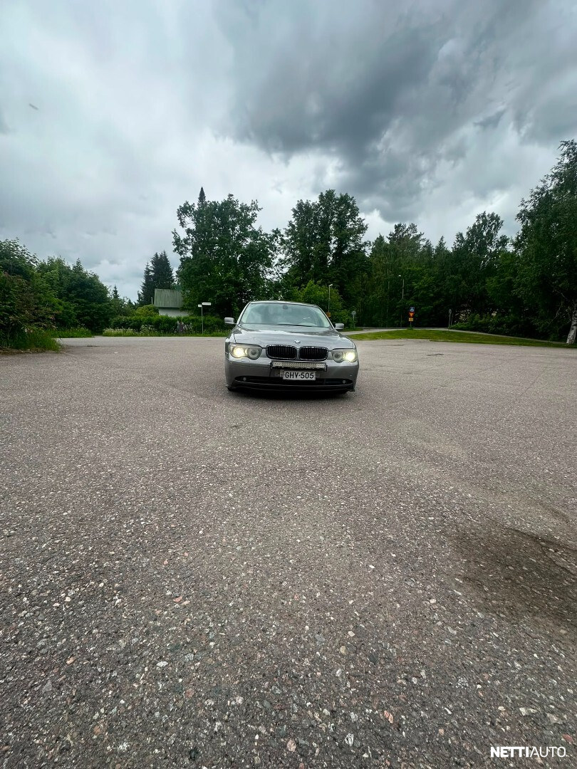 BMW 730