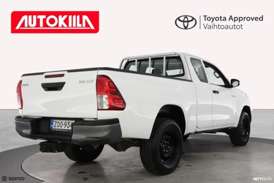 Toyota Hilux Extra Cab 4WD 2,4D Life 2022, photo 5/18