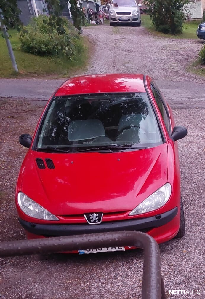 Peugeot 206