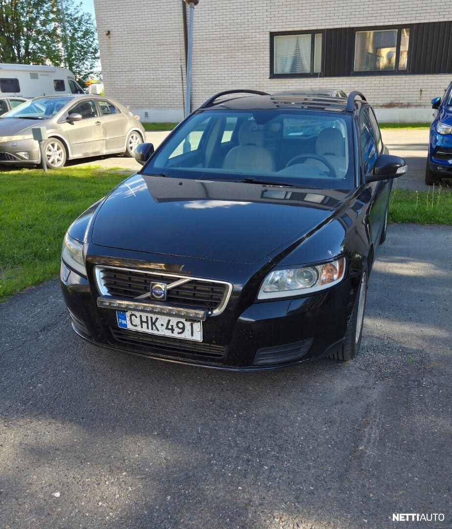 Volvo V50