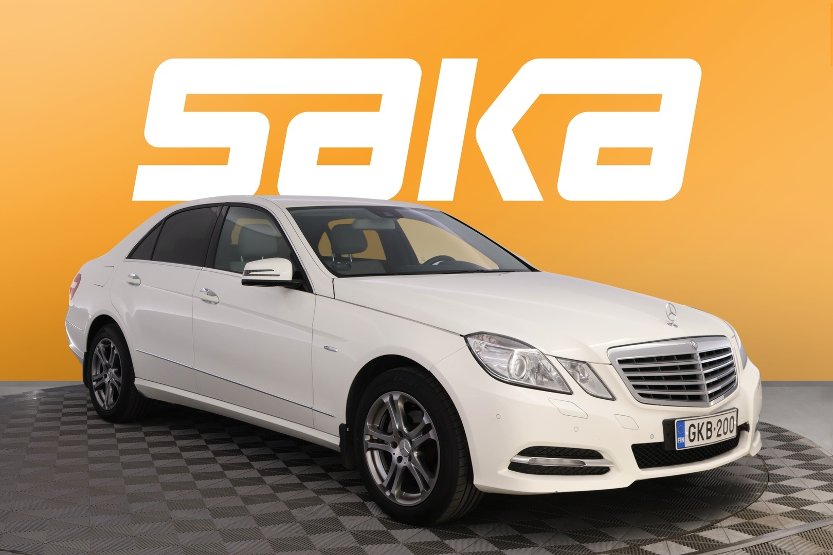 Mercedes-Benz E 220 CDI BE A Premium Business
