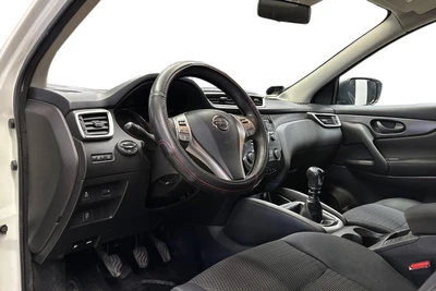 Nissan Qashqai dCi 110 Visia 2WD 6M/T 2015, photo 6/21