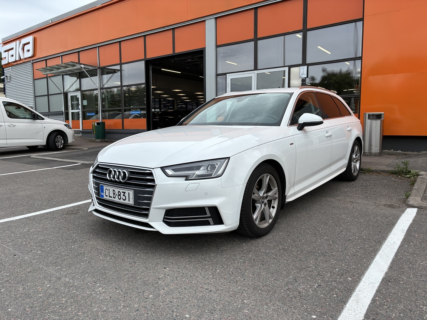 Audi A4