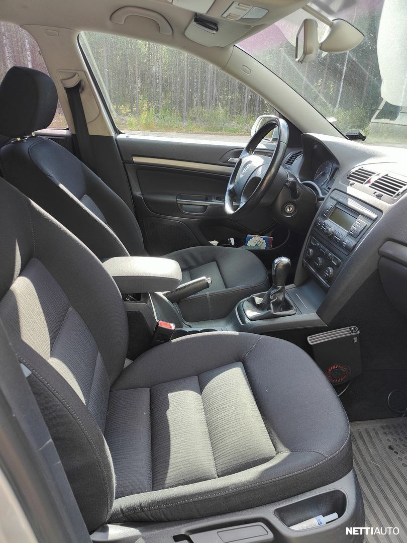 Skoda Octavia 2006, kuva 6/10