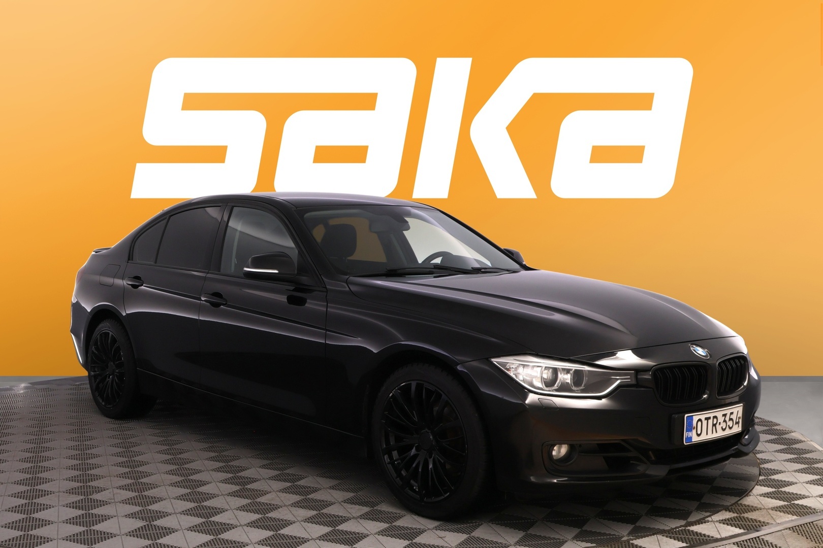 BMW 320 TwinPower Turbo A xDrive F30 Business Sport