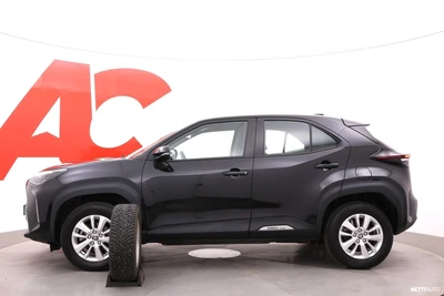 Toyota Yaris Cross 1,5 Hybrid Active 2023, photo 2/32