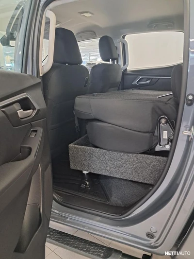 Isuzu D-Max 2026, photo 7/17