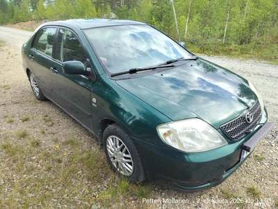 Toyota Corolla 2003, kuva 2/5