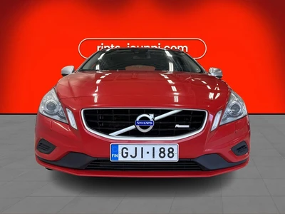Volvo V60 D5 R-Design 2011, photo 3/35