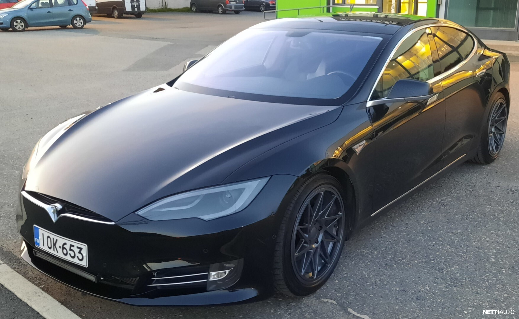 Tesla Model S