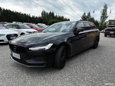 Volvo V90 D4 AWD Business Momentum aut 2018, photo 2/5