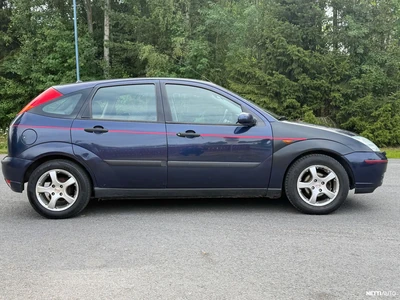 Ford Focus 2002, photo 6/13