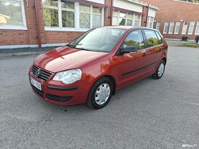 Volkswagen Polo Trendline 1,4 55 kW 4d 2005, photo 1/16