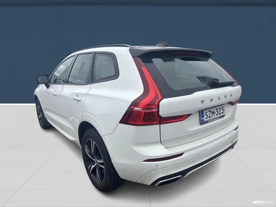 Volvo XC60 2020, photo 3/4