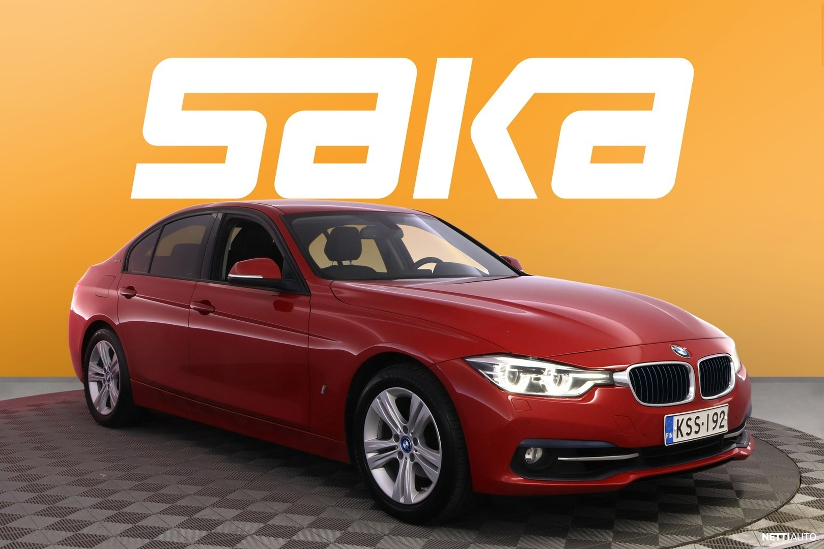 BMW 330